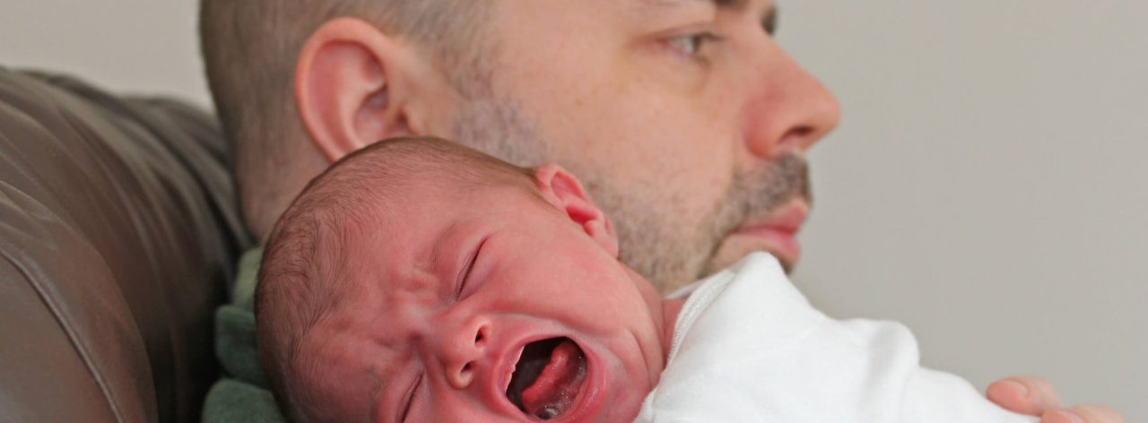 Hoe blijf je aanwezig bij een huilende baby